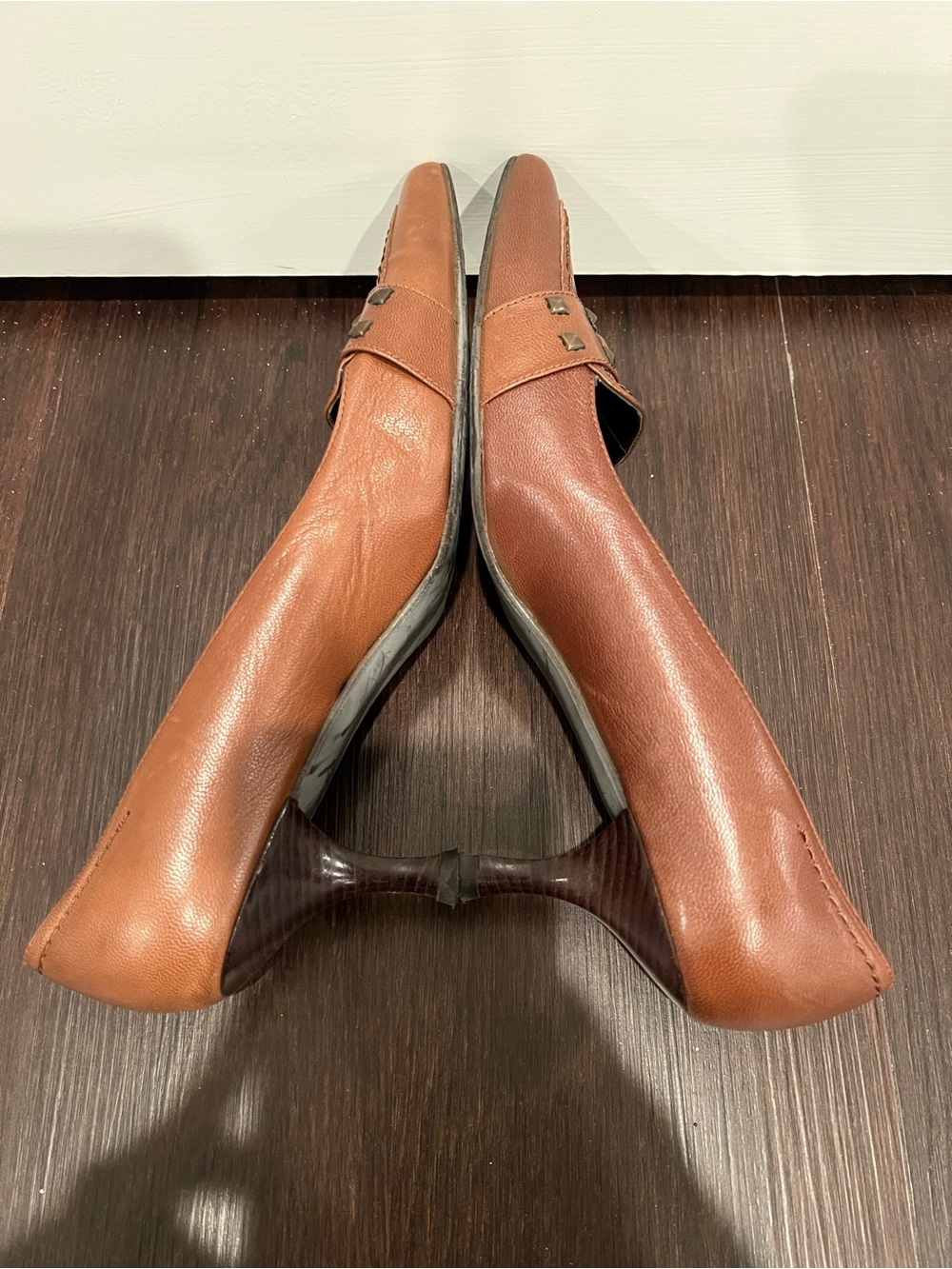 Stuart Weitzman Cognac Pointed Toe Studded Leather Pumps - Picture 3 of 6
